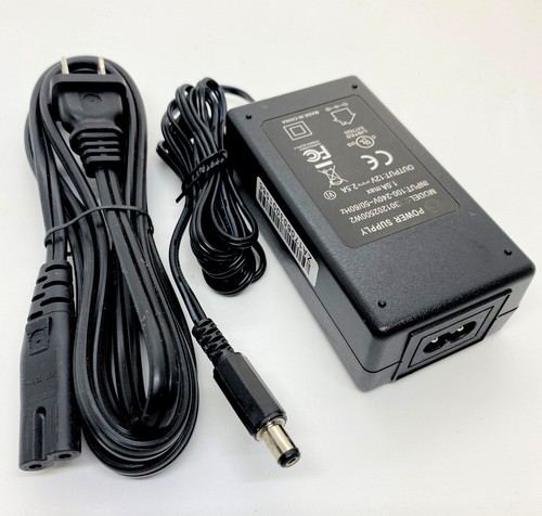 Power supply adapter for